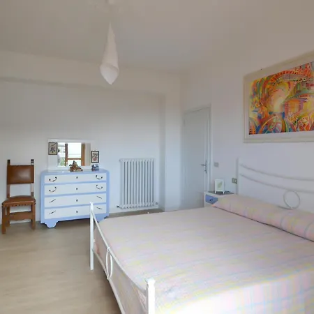 Lovely In With View Apartment